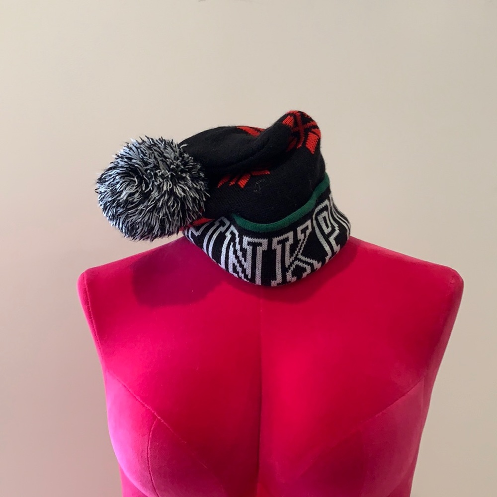 Victoria’s Secret PINK beanie with snowflake print